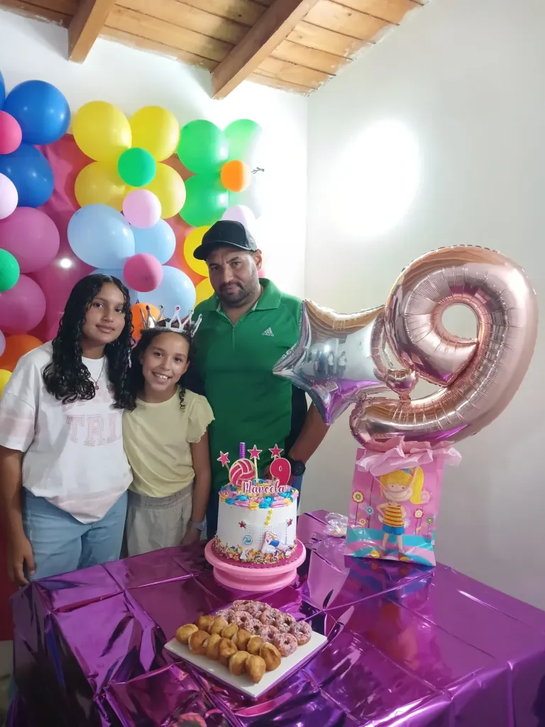 fxjclKLKOWAa7QQ3_20250411_211502.webp