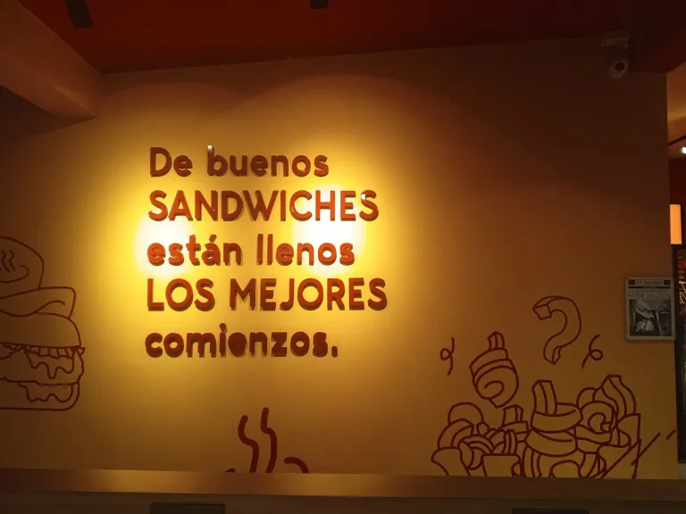 S2FUlCVyKWVV2rXF_IMG_20250606_194450_792.webp