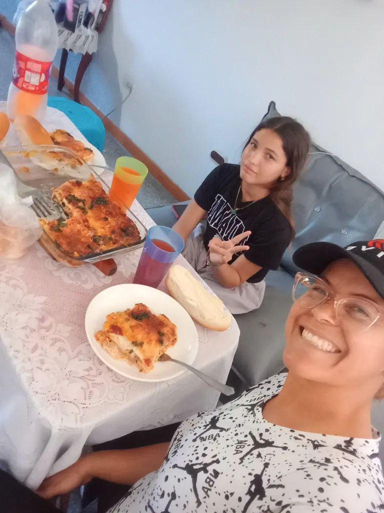 ZB8fAWMrnHF8czgR_1000353081.webp