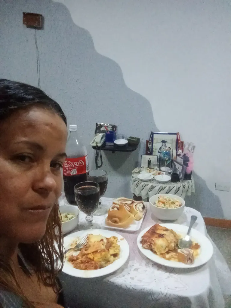 ax03HSEd9F0PEMvG_1000332874.webp