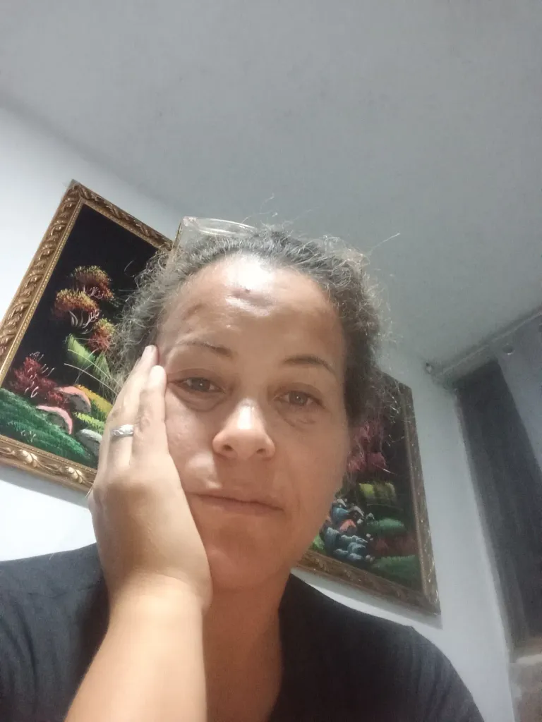 knciaF7zR5XGflVF_1000238431.webp