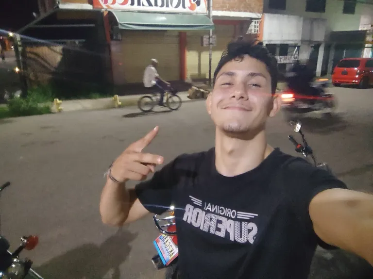 iRIRV10dko8XXOJ0_1001810450.webp