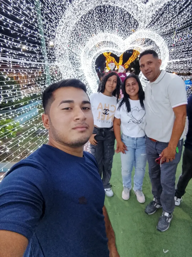 IamEKTTMFJkATdpK_IMG_20241224_212025_481.webp