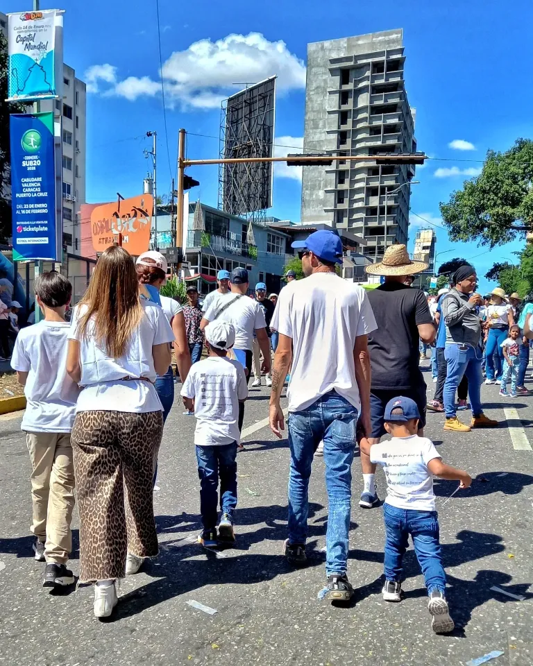 4rHhWPo16cbGjDqF_-1_orig-154.webp