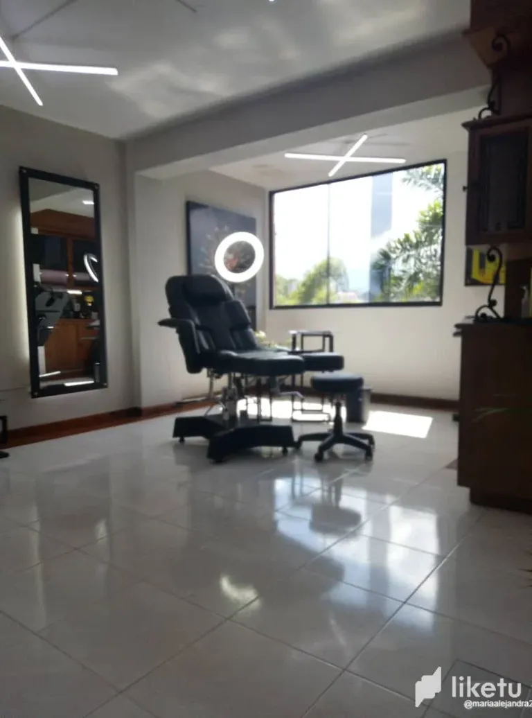 clqlc16pj0013z7szaetyc51s_WhatsApp_Image_2023-12-25_at_3.41.49_PM.webp