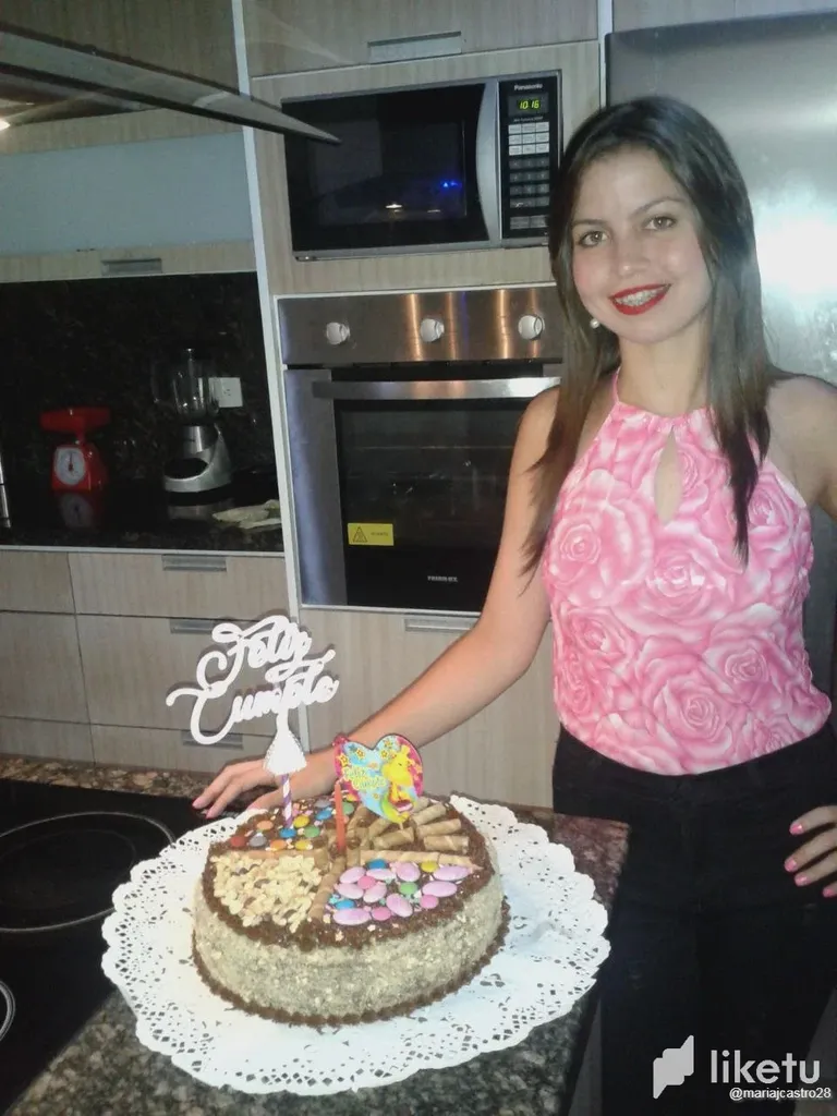 clddo5l7n00ss62szc2zy9msh_3.webp