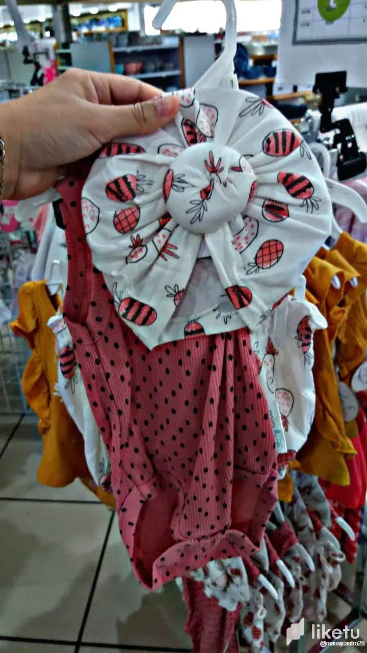 Looking for baby clothes for my niece. — Hive