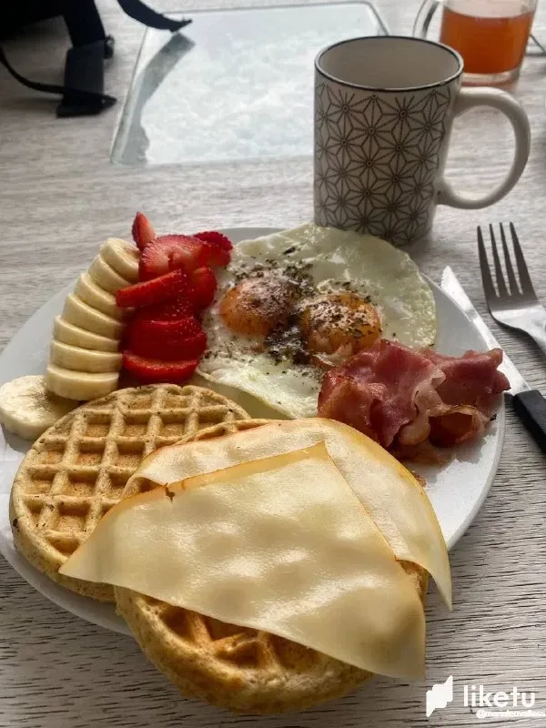 eHckfBLGfk6JBOTi_5064773685285596914.webp