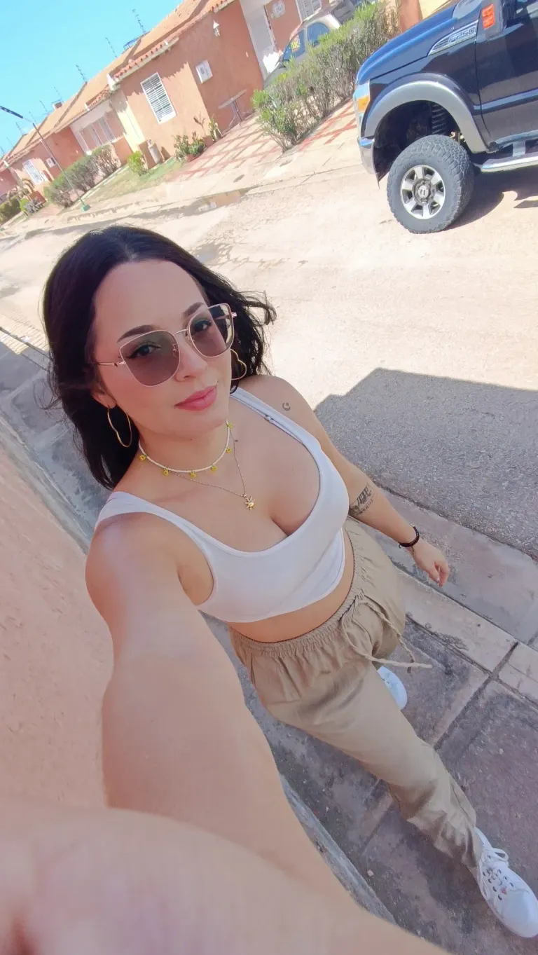 DjftxHgZU8kXp302_1000384885.webp