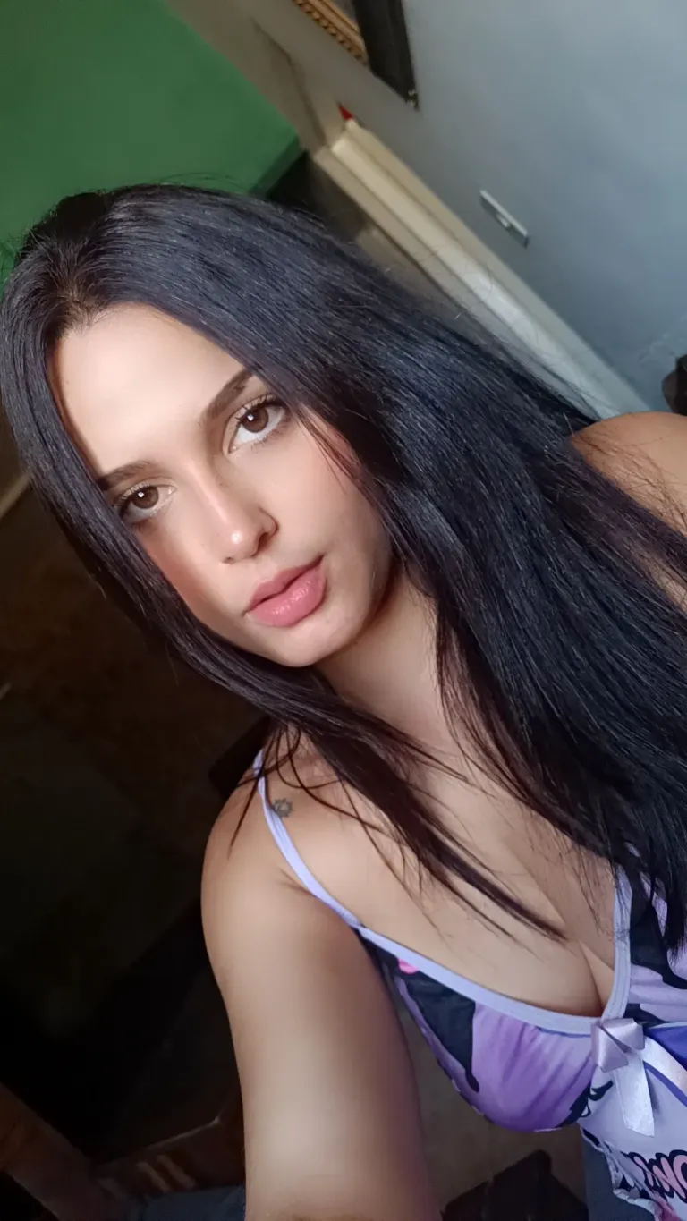 PiB2AWM6dpd7Vkq8_1000352712.webp