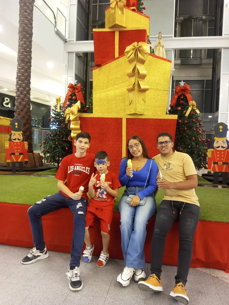 q9YStpmRAeLOnIOj_IMG_20241201_195021_065.webp