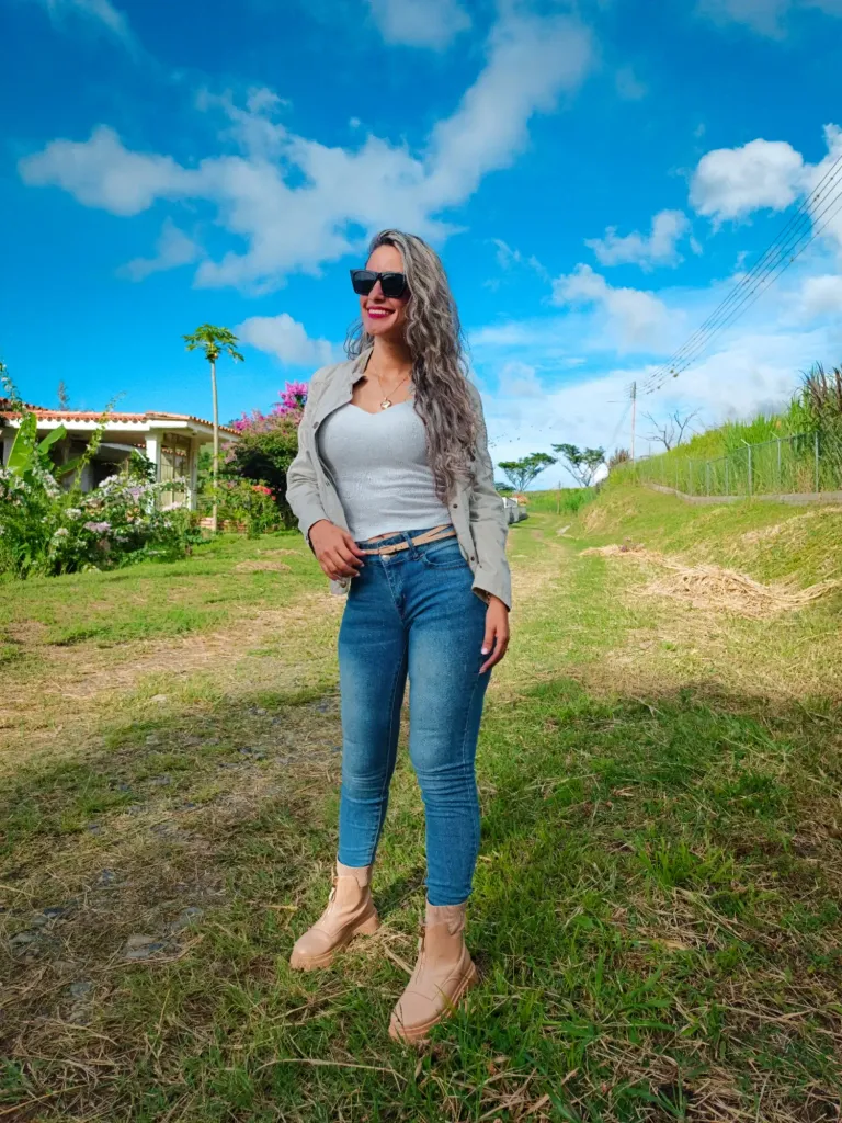ZIRgvnRnpheTMFog_Picsart_25-08-11_07-59-41-376.webp