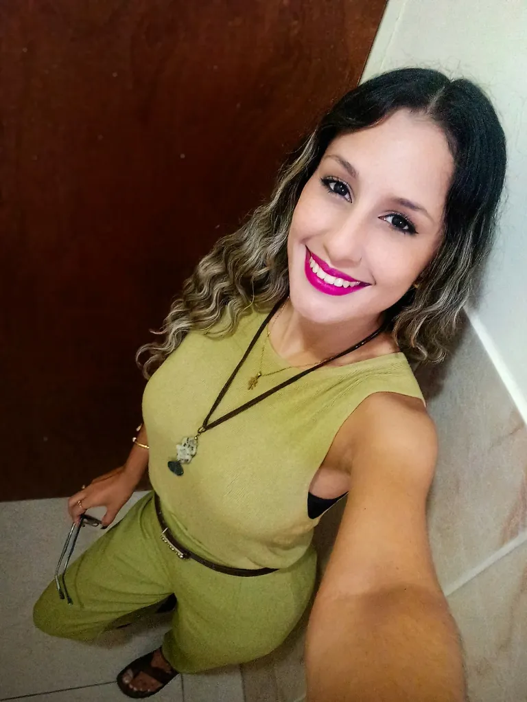 rw4csoYnTLSy2lhv_Picsart_24-08-19_14-40-59-8132.webp