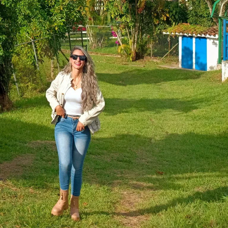 syizqaBotbBfS3Y5_Picsart_25-08-11_07-55-44-196.webp