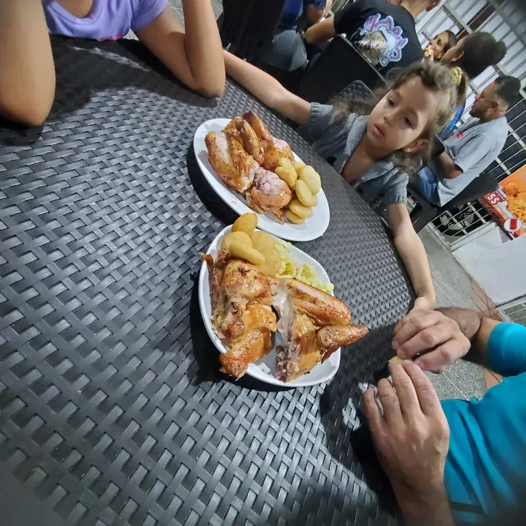 sXQ2SkZUNtBdG7qP_20250824_193937.webp
