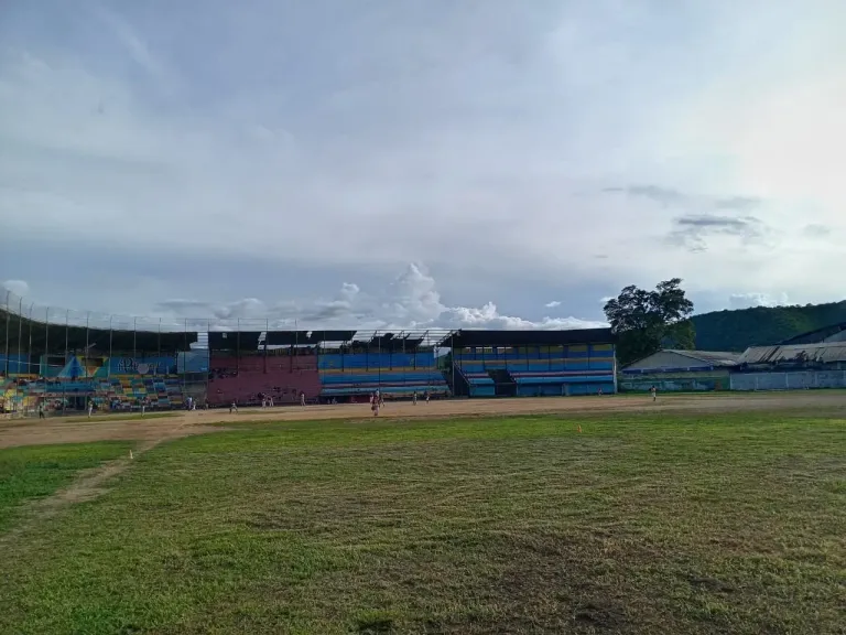 30Nx8GxYd5lhPRnj_30055.webp