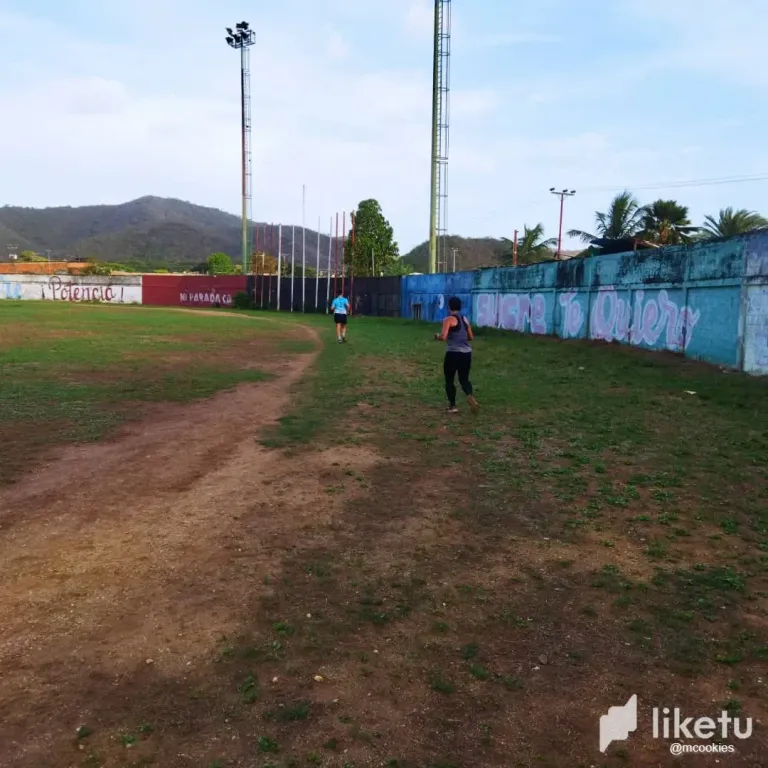 A3sdeKQjjr95kvIw_01054.webp