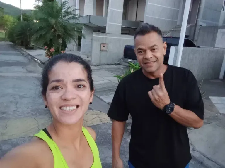 AcndBZ64tzstWxpU_24058.webp