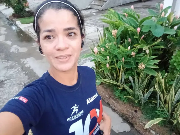 FbHihAqTgMGFllBR_14061.webp