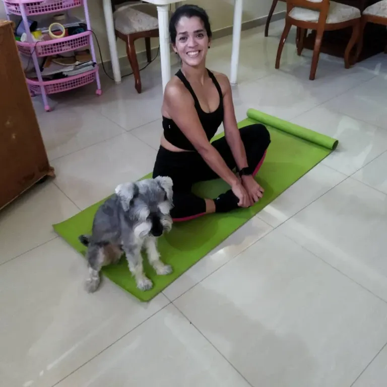 HYEbN49g8B7mybSS_yoga6.webp