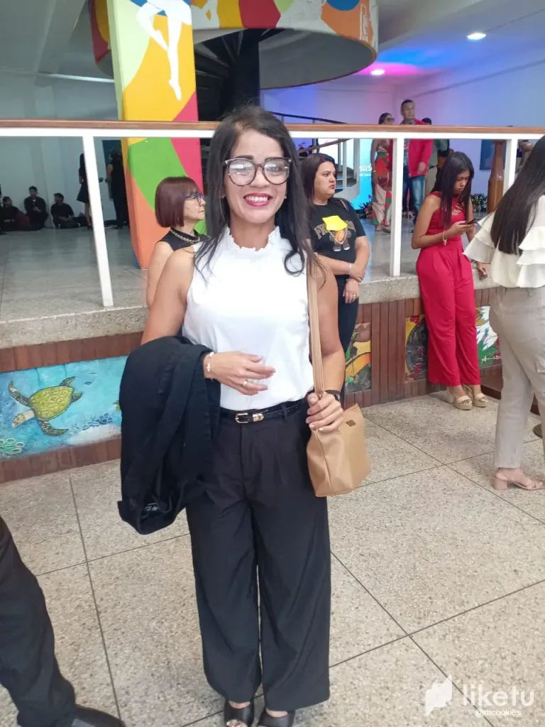 JrEdjGv3fKkdigN6_boton16.webp