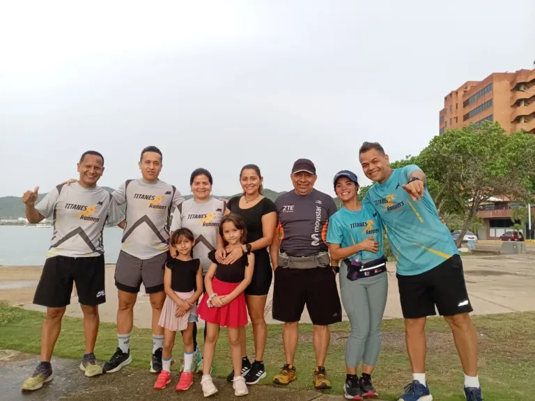 cH46MlgCS4J29qVR_12068.webp