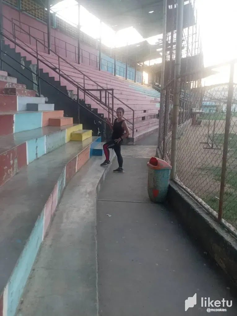 wAfEe2BicjxjRmHJ_06055.webp