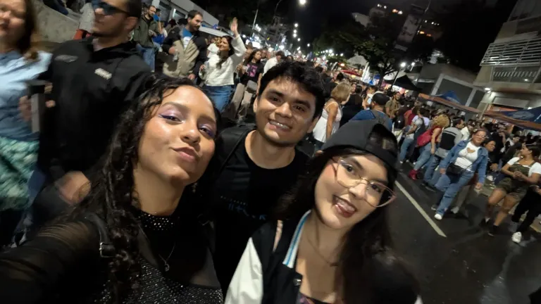 SG9ki1T5j1Q3FMFY_1000006537.webp
