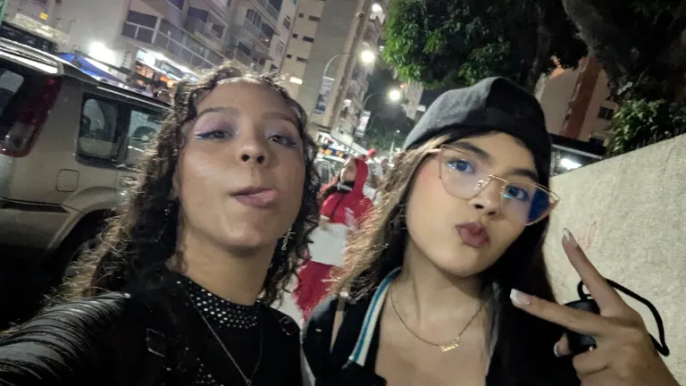 ii1VhvsfJx6KzUUB_1000006542.webp