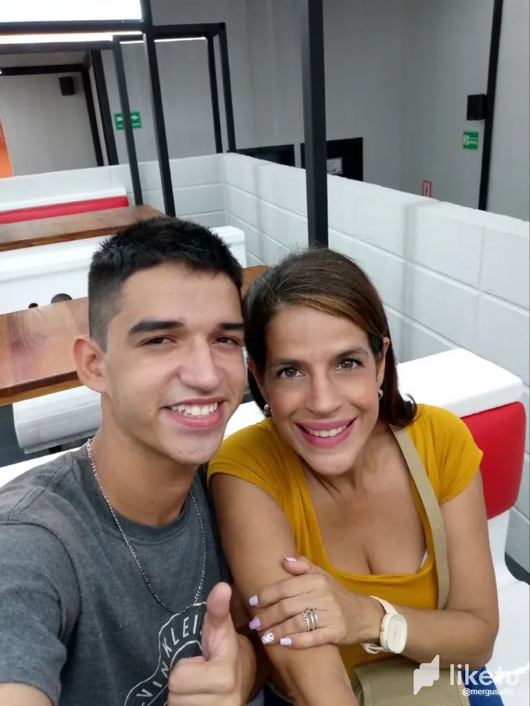 clkxapqqe00327zsz8lyy4gde_photo16907467822.webp