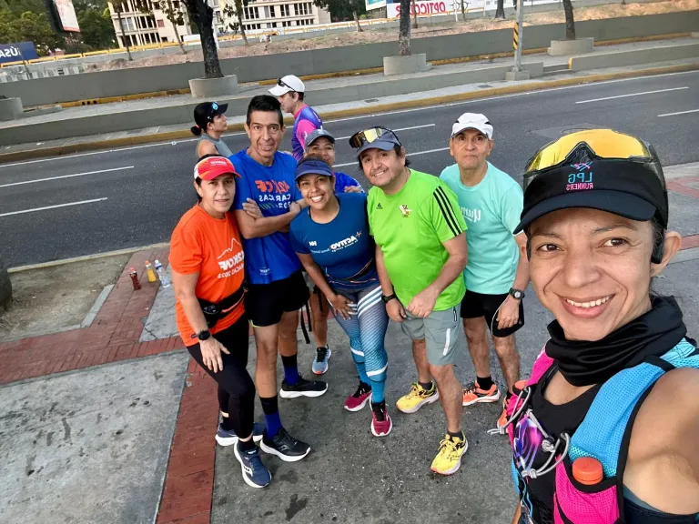 AvDYd8dv6O6v343C_Foto_Grupal_02_29122024.webp