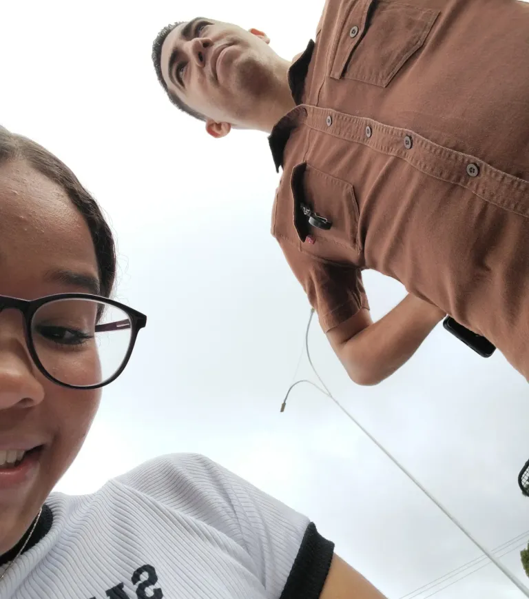 EyOninBHxfrBmqNF_1000731016.webp