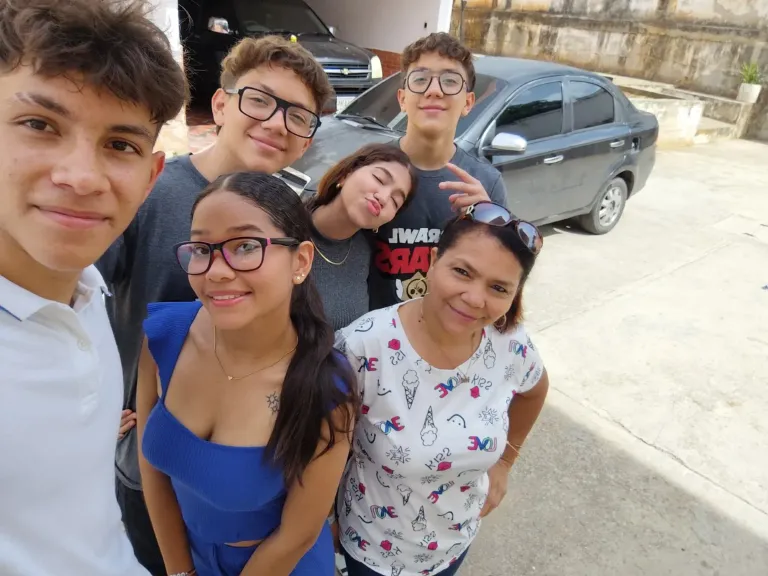 SNtLXHehpHakdCIM_1000396678.webp