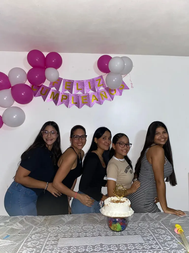 jax7YromEeWLcixW_1000939520.webp