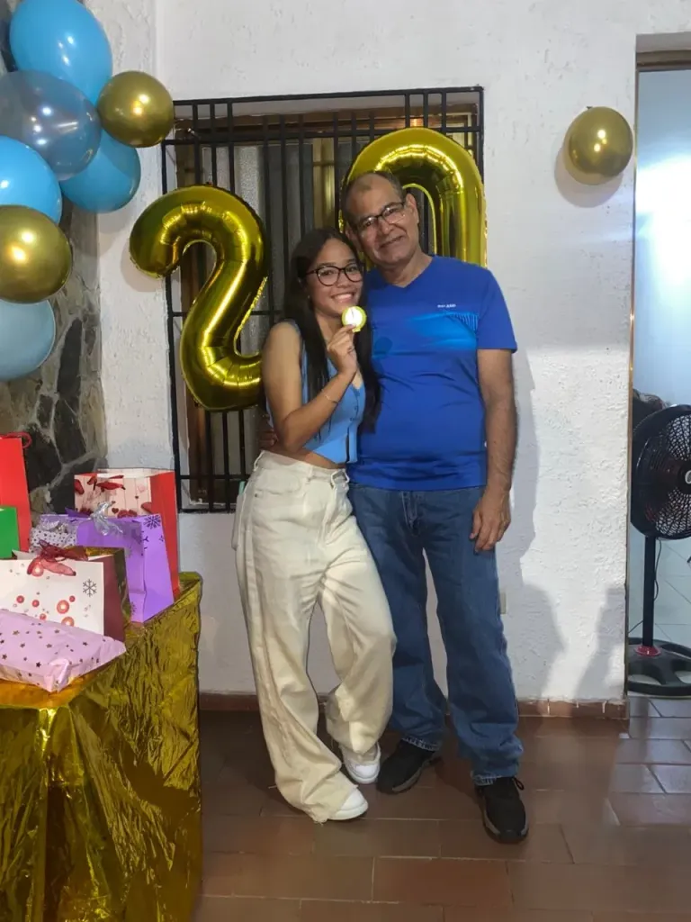 zhUo6fRZ5qjVPEny_1000794785.webp