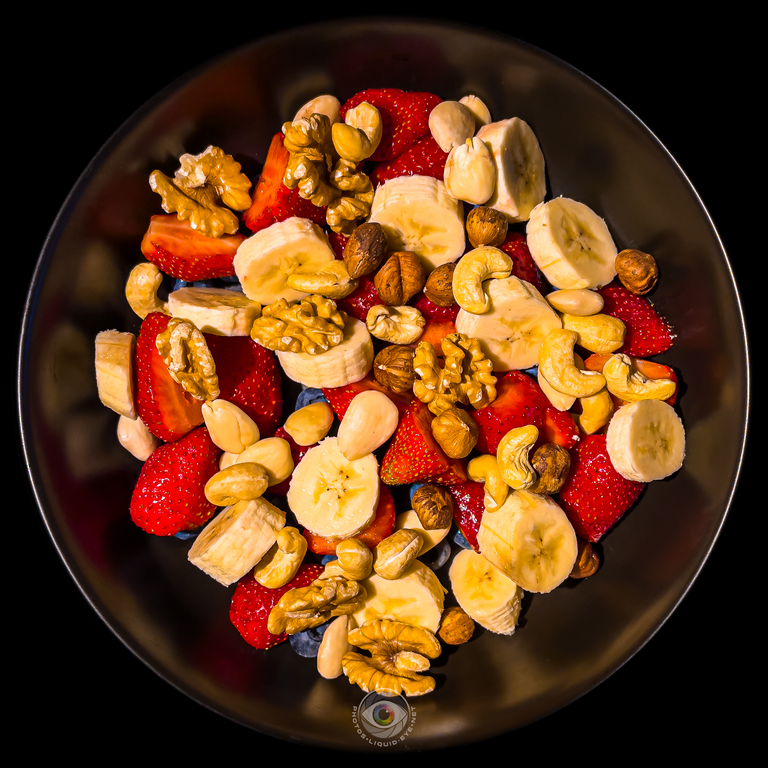 cl6z5lcmf00600pmxclzc5obd_4341-FruitBowl-liquideye.png