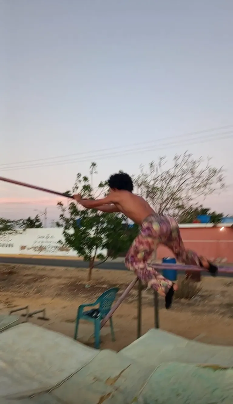 6k7ZvLJAonxtfIsW_1000187619.webp