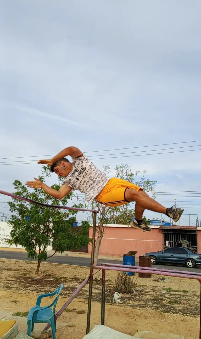 J3gCuks1cFqkEsp7_1000152291.webp