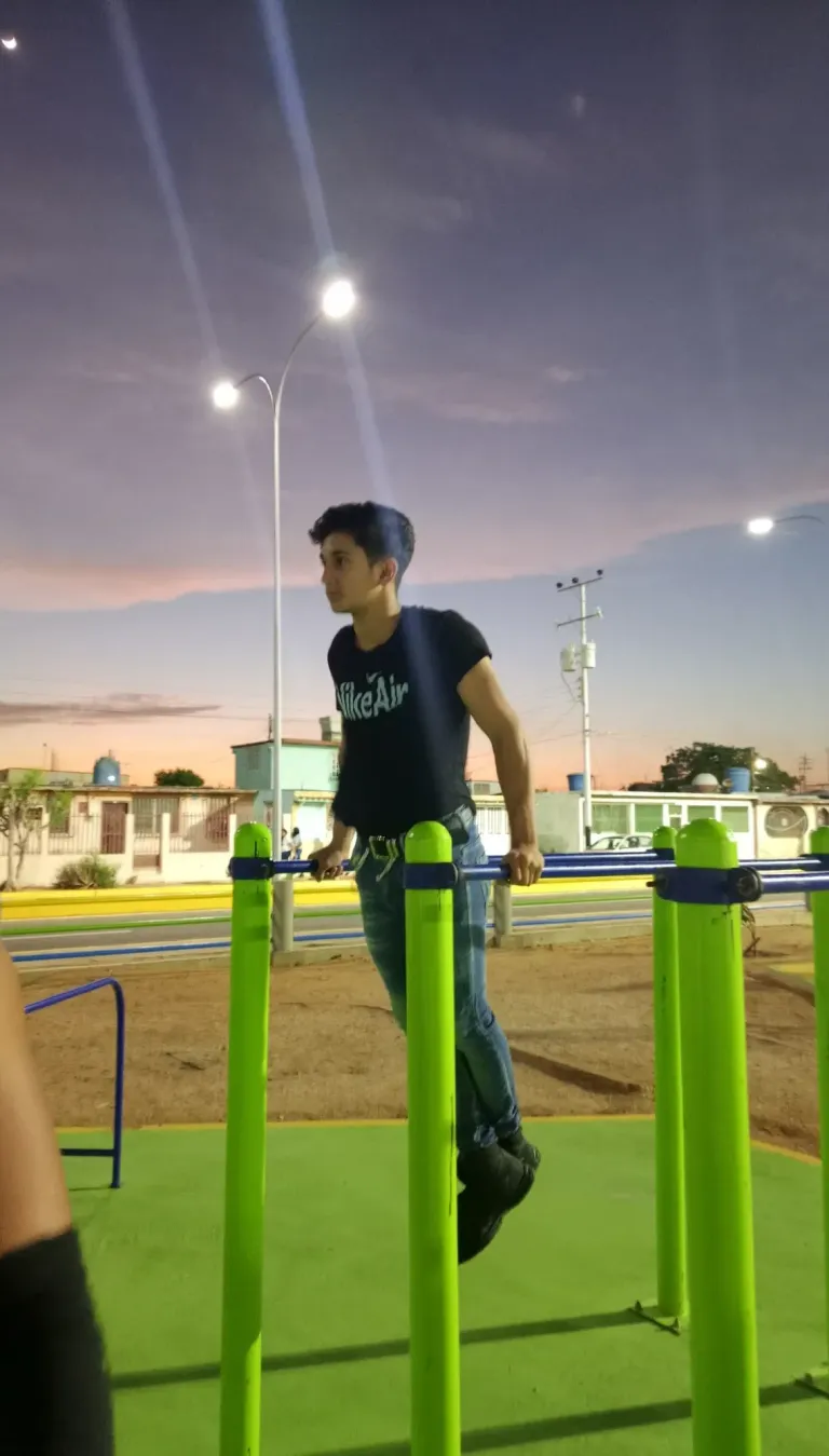 VK4TNvkbanFucvUB_1000155487.webp