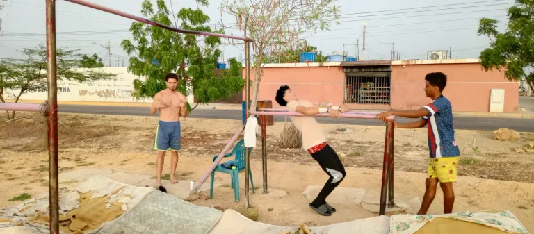 WouXUYAjxAsfpwJh_1000127134.webp