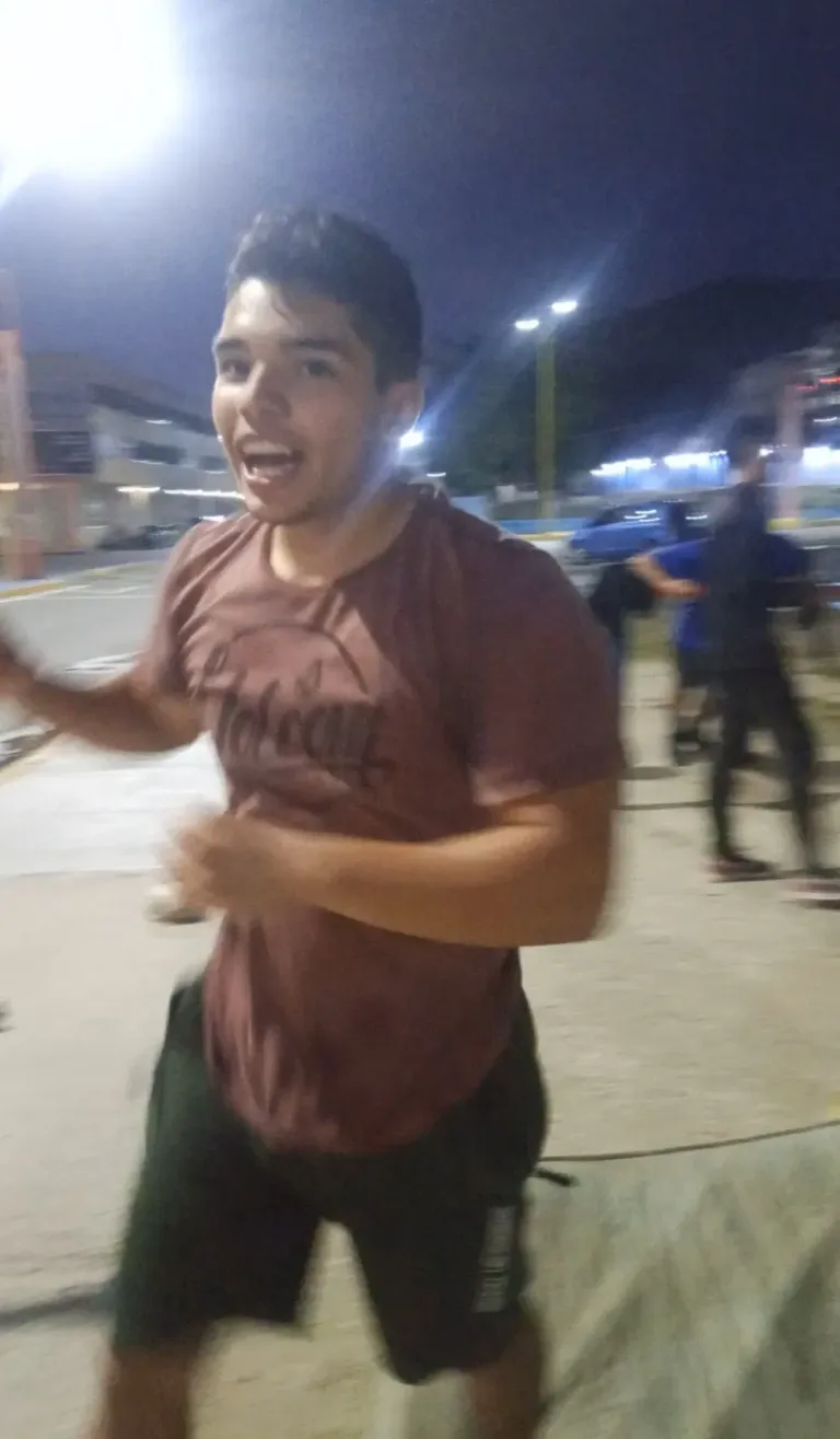 qMtlA7skgKv80rHZ_1000200052.webp