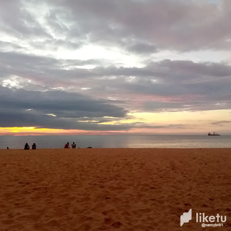 qfLIbe2jGnw014M0_atardecer8.webp
