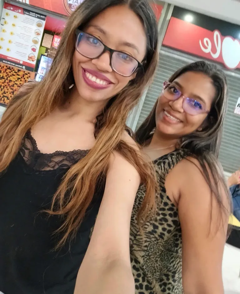v9K9CbKhVfxyOQ1Q_1000471088.webp