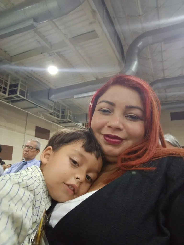 h5EzxoxhFUFIsiTx_1000137893.webp