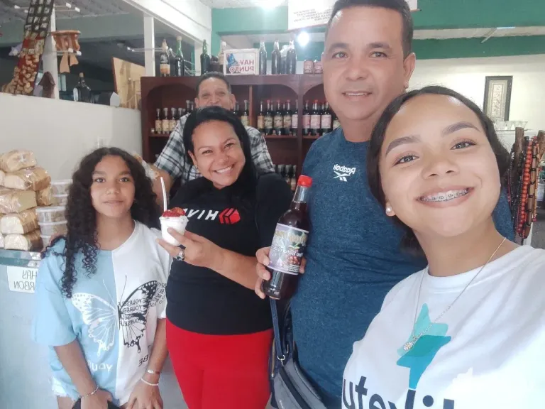 TuV5pMNrV7EDPmg4_7.webp