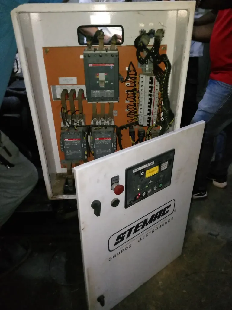 er64Rr6stLJfpYWC_1000796173.webp