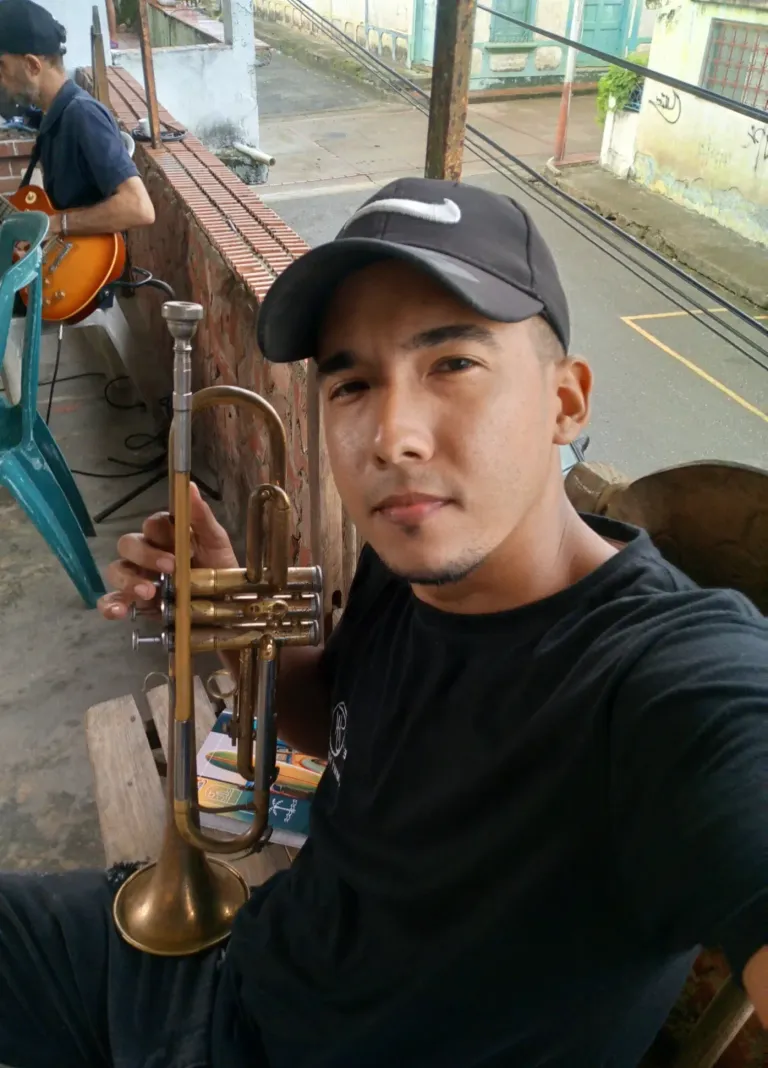 s5VVOzY5ZbnZxNPD_1000942181.webp