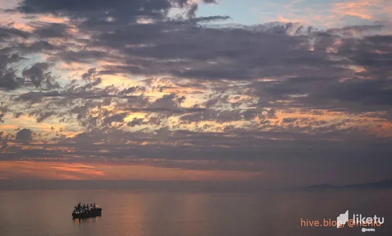 clbvf6n1o00351gszfy2k08ge_sunset-antofagasta-007.webp