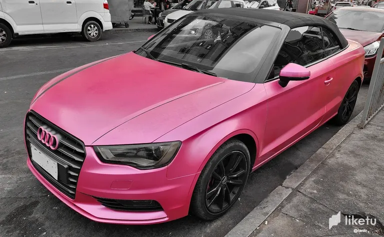 clljt4ii5001e5rsz3clgbpae_pink-car-001.webp