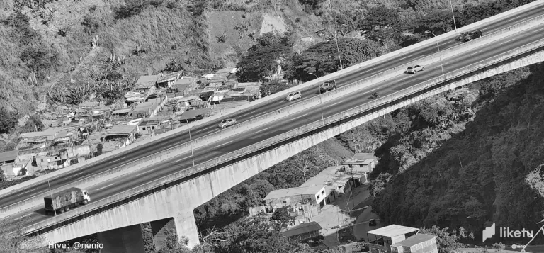 clspekp5j00x475szg42mc0og_bridge-002-bw.webp